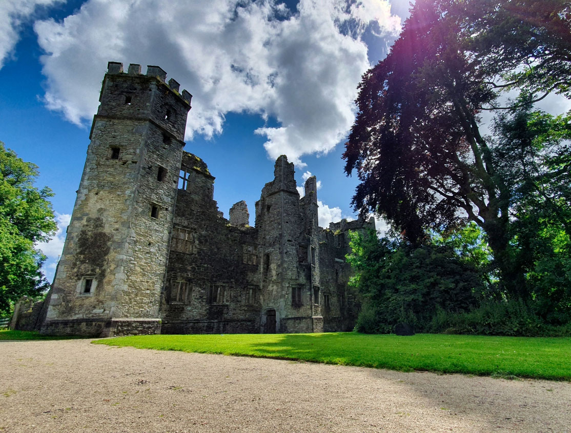 Mallow_castle_trimmed.jpg
