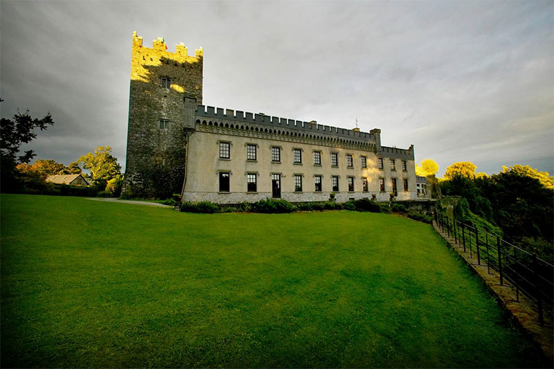 blackwatercastle_800.jpg